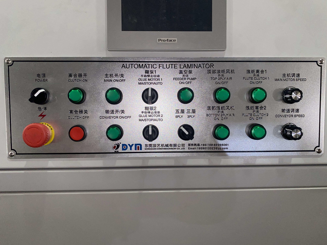 450 * 450 mm doppelwandige 5-lagige Flötenlaminator-Wellpappe-Laminiermaschine
