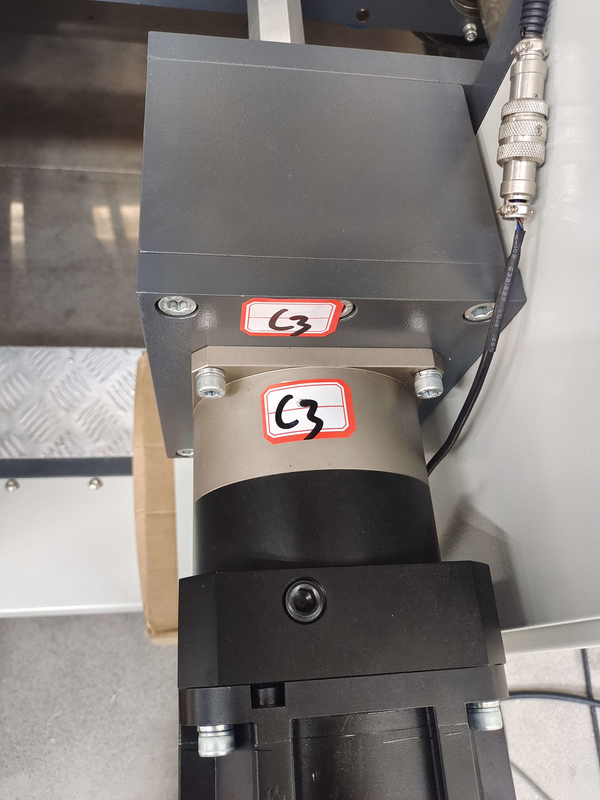 Solute Glue Corrugated Box Folder Gluer 420mm-1900mm Folder Pasting Machine